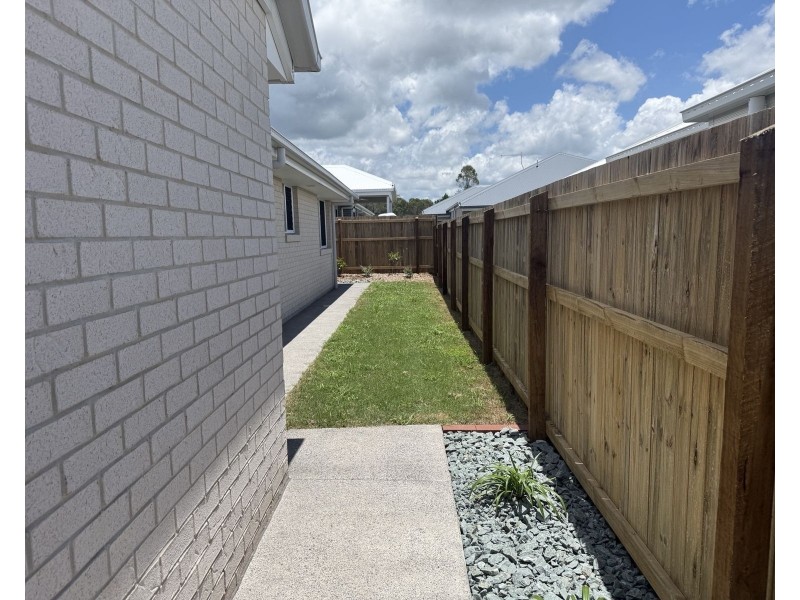 42 Tranquility Blvd, Morayfield QLD 4506