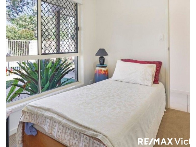 1/9 Progress Avenue, Beachmere QLD 4510