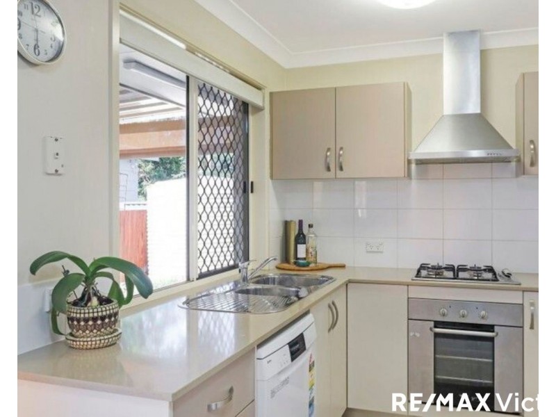 1/9 Progress Avenue, Beachmere QLD 4510