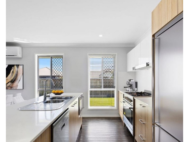 10 Pondspice Street, Caboolture QLD 4510