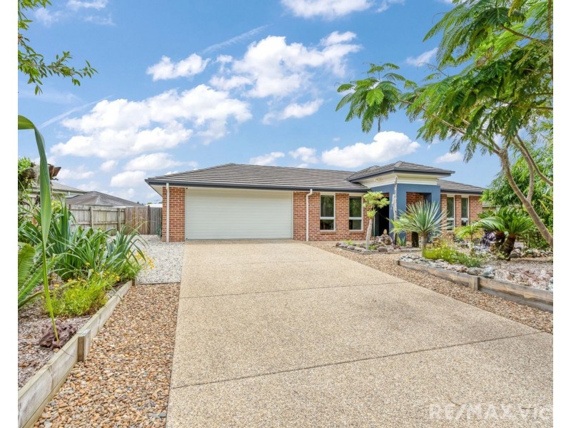 53 Sandstone Boulevard, Ningi QLD 4511