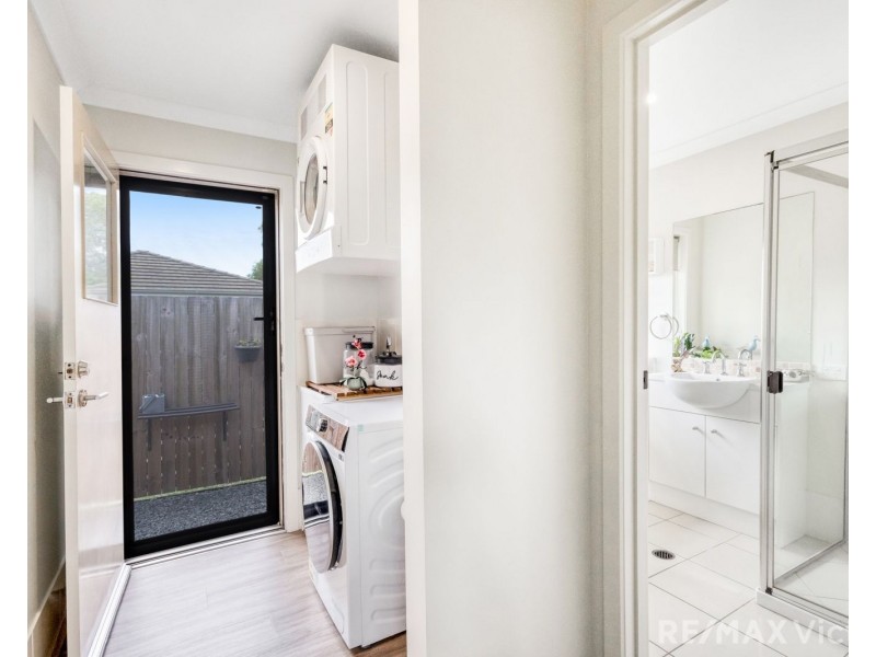 53 Sandstone Boulevard, Ningi QLD 4511