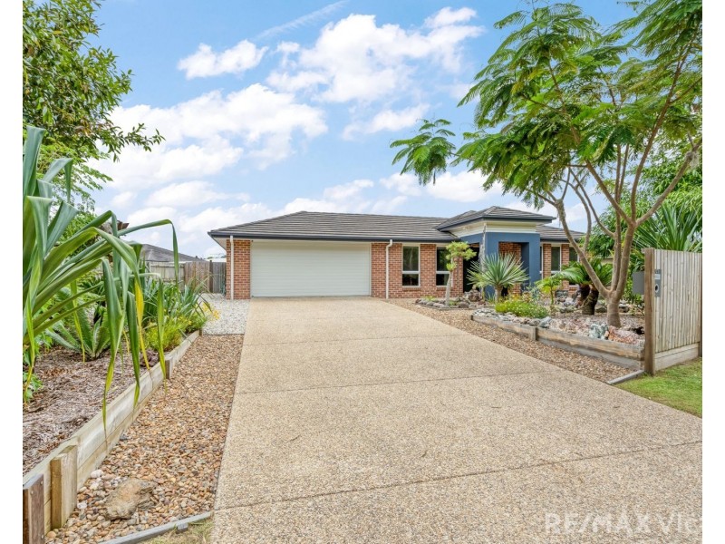 53 Sandstone Boulevard, Ningi QLD 4511