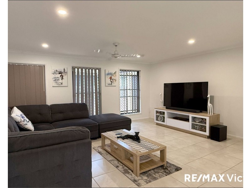 14 Parkway Crescent, Caboolture QLD 4510