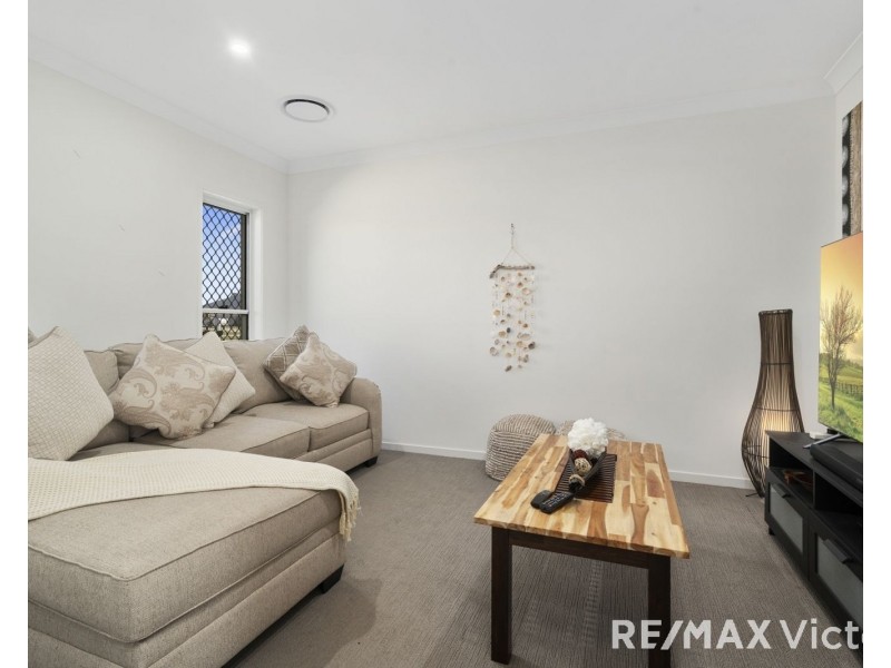 6 Peakview Drive, Caboolture QLD 4510