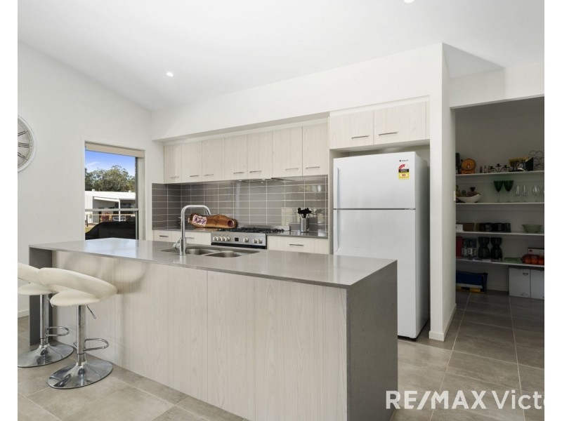 6 Peakview Drive, Caboolture QLD 4510