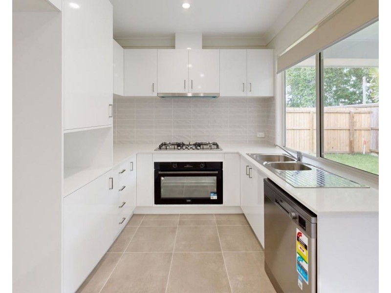 1/9 Vincent, Caboolture QLD 4510