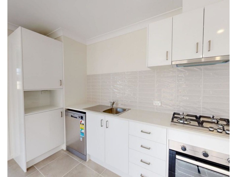 2/9 Vincent, Caboolture QLD 4510