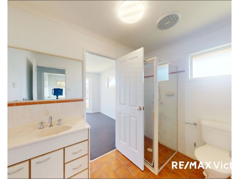 2 Beagle Avenue, Banksia Beach QLD 4507