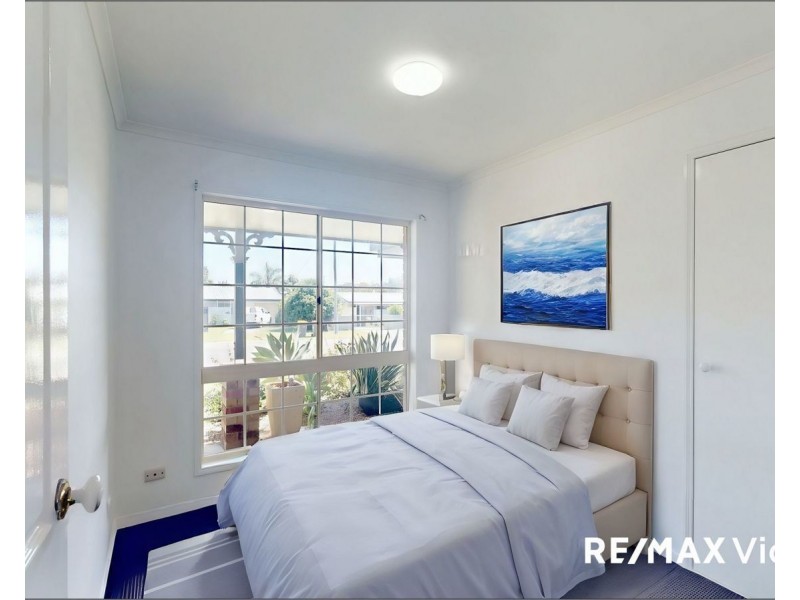 2 Beagle Avenue, Banksia Beach QLD 4507