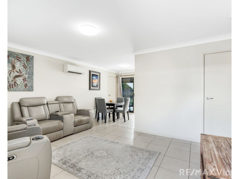 4/9 Progress Avenue, Beachmere QLD 4510