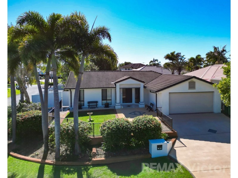 2 Mainbrace Court, Banksia Beach QLD 4507