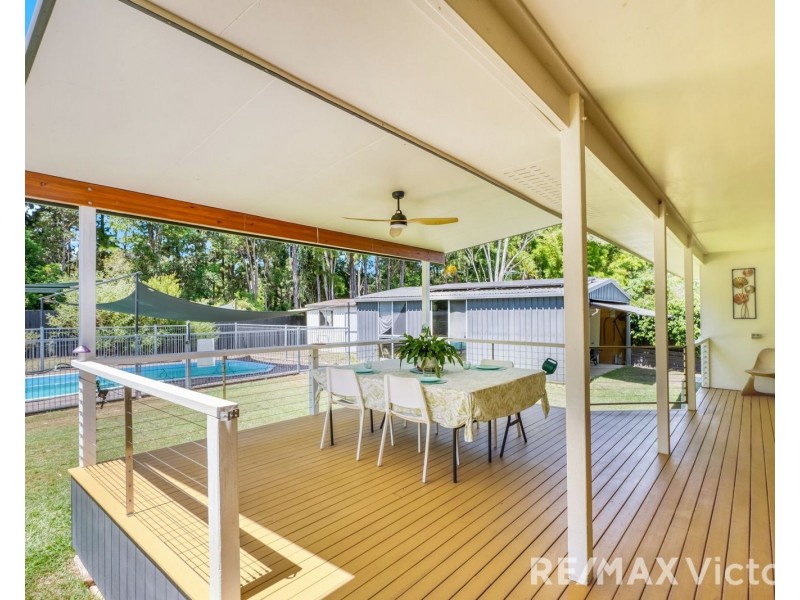 17-19 Lever Court, Ningi QLD 4511