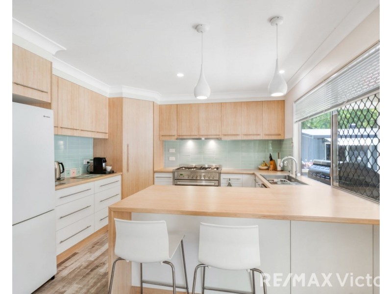 17-19 Lever Court, Ningi QLD 4511