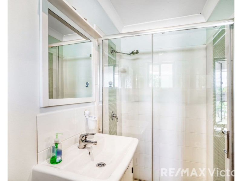 17-19 Lever Court, Ningi QLD 4511