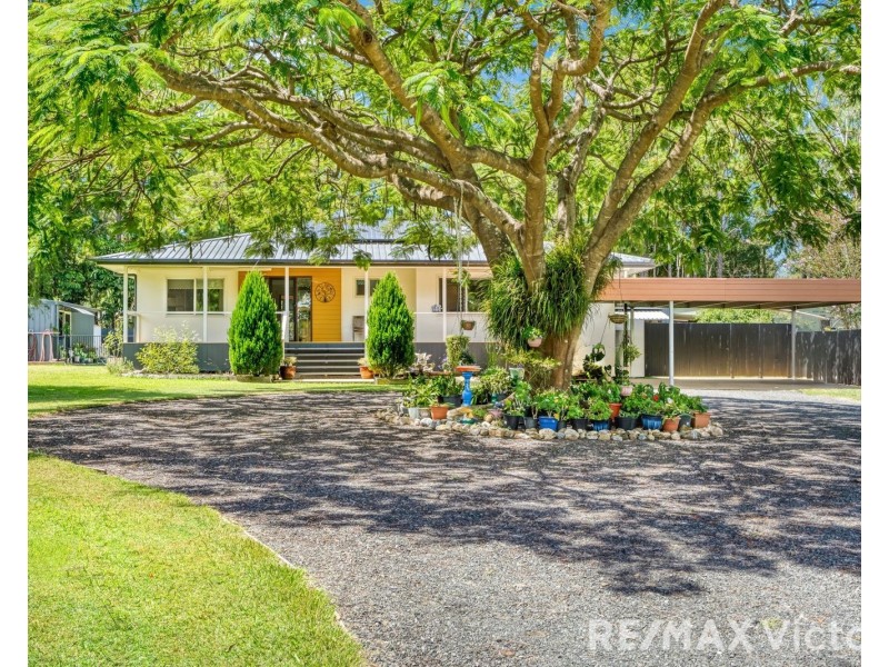 17-19 Lever Court, Ningi QLD 4511