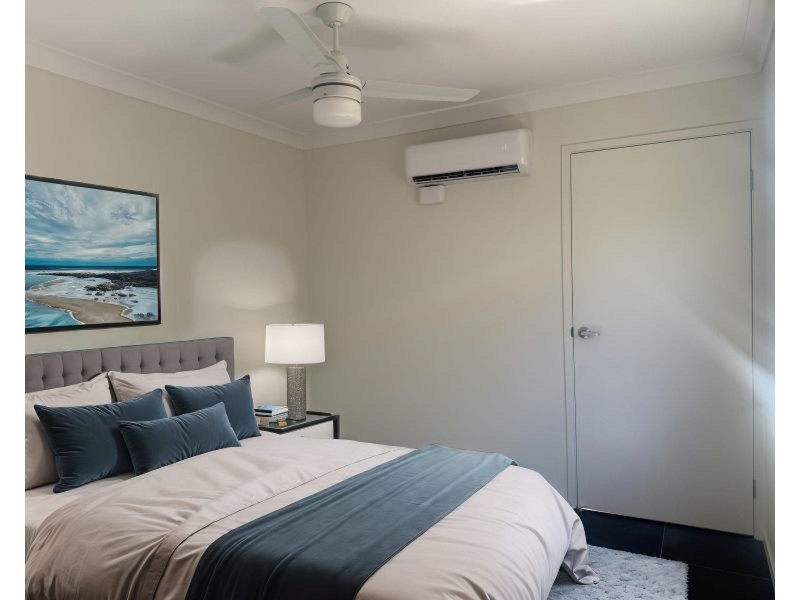 2/3 finch Street, Caboolture QLD 4510