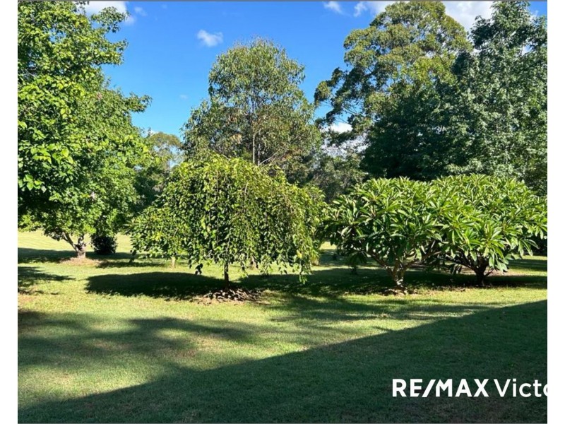 13 Griffin Road, Blackbutt QLD 4306