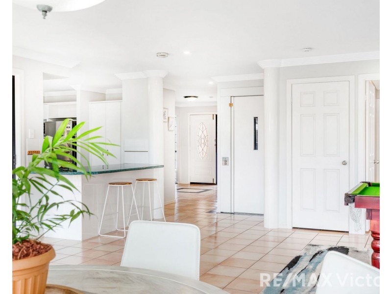 65 Avon Avenue, Banksia Beach QLD 4507