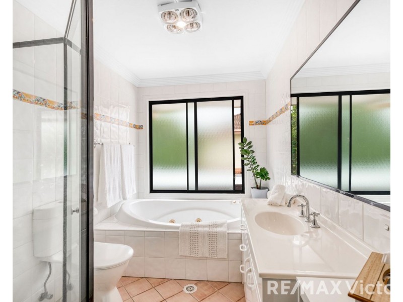 65 Avon Avenue, Banksia Beach QLD 4507