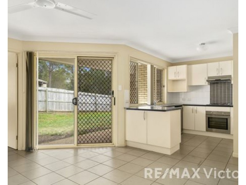16 Silkyoak Drive, Morayfield QLD 4506