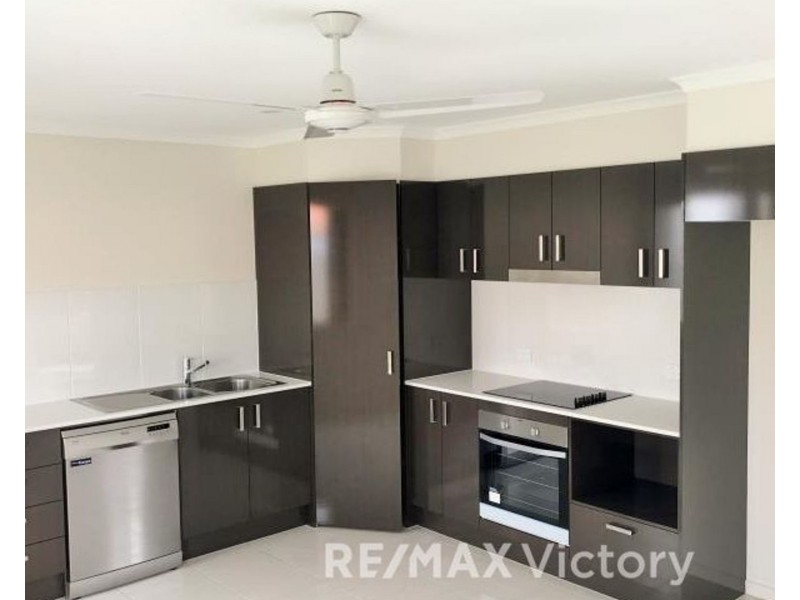 1&2/10 Bonney Close, Morayfield QLD 4506