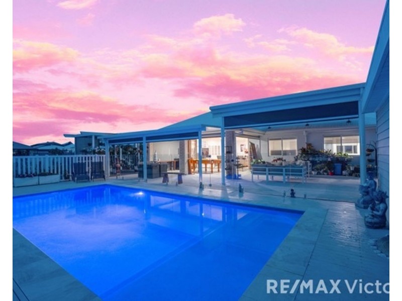 298 Freshwater Drive, Banksia Beach QLD 4507