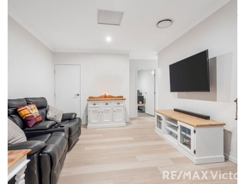 298 Freshwater Drive, Banksia Beach QLD 4507