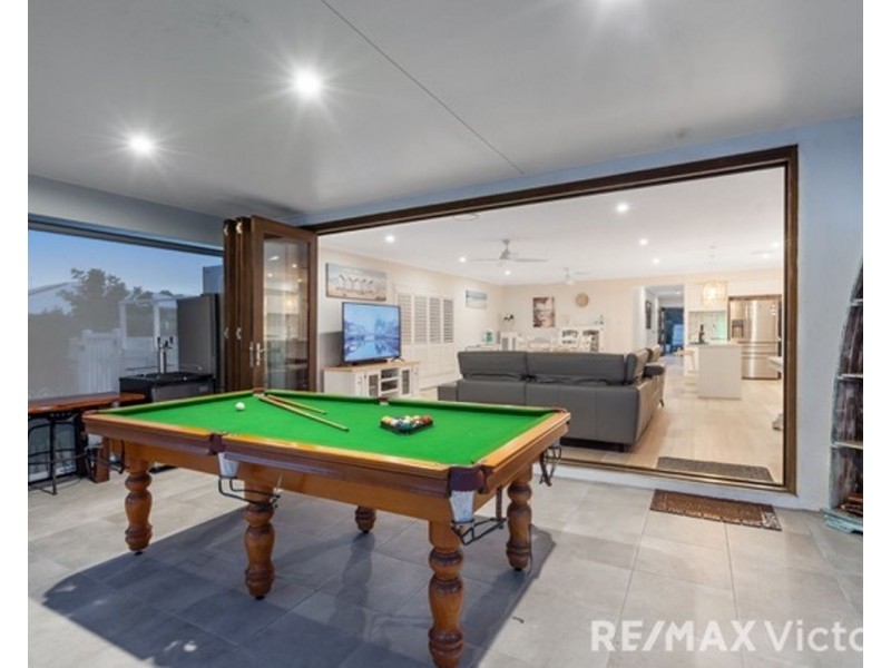 298 Freshwater Drive, Banksia Beach QLD 4507