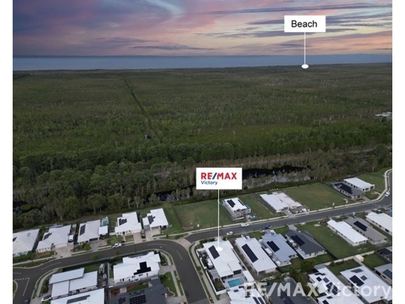 298 Freshwater Drive, Banksia Beach QLD 4507