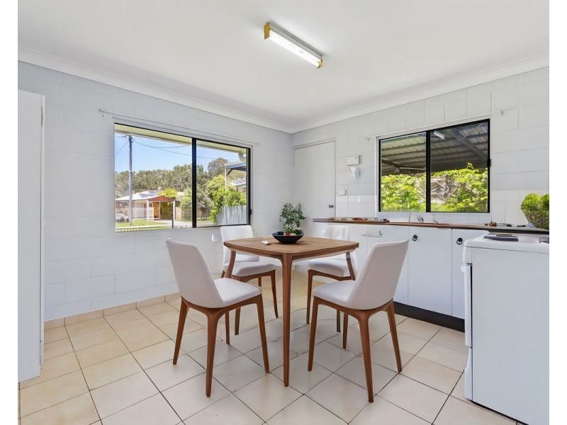 17 Delisser Ave, Toorbul QLD 4510