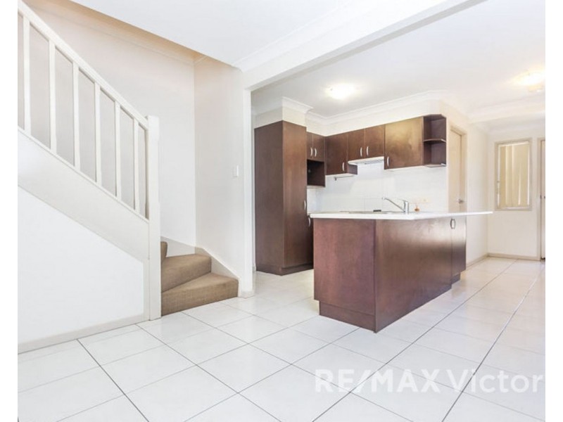 9/2 Station Road, Burpengary QLD 4505