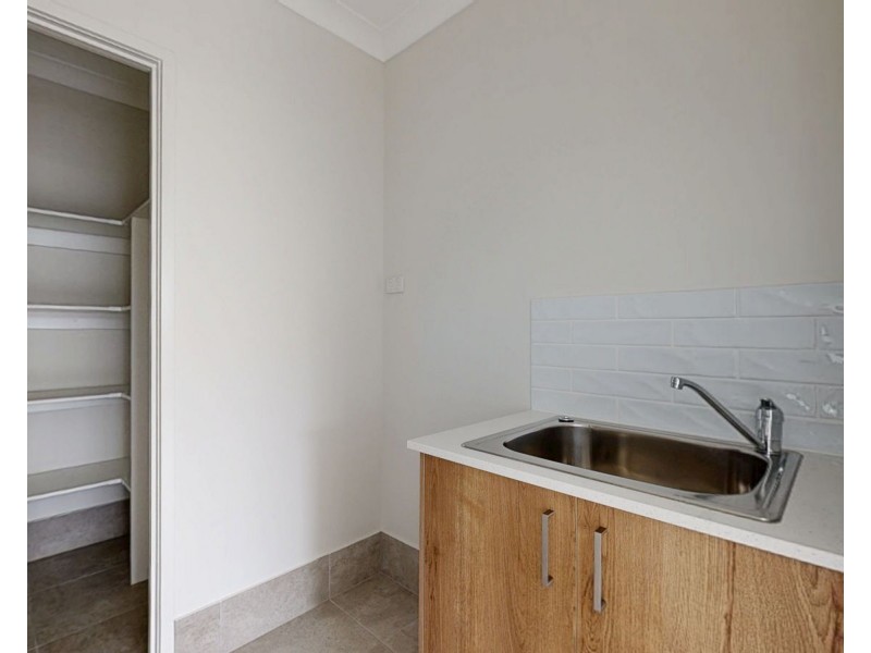 6 Cove Street, Morayfield QLD 4506