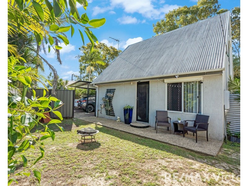 17 Gibson Street, Beachmere QLD 4510