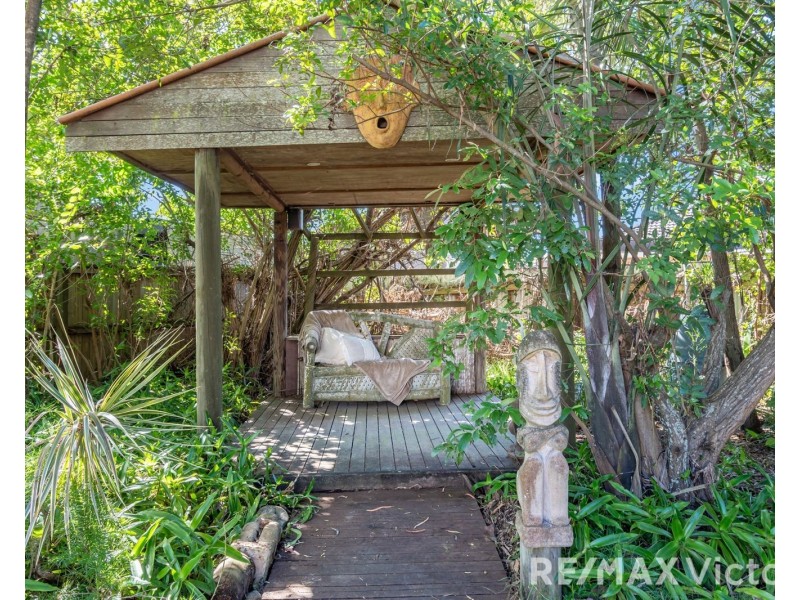 17 Gibson Street, Beachmere QLD 4510