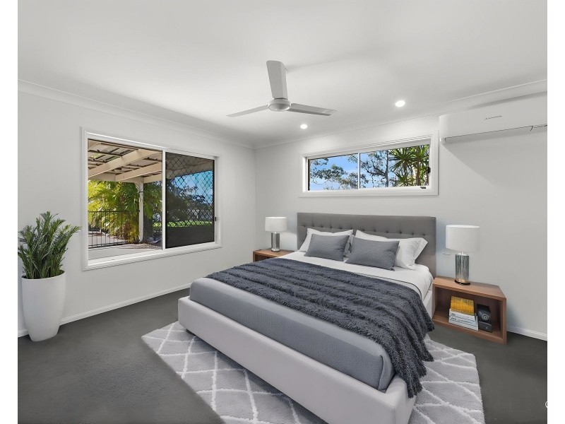 5 Listonia Drive, Albany Creek QLD 4035