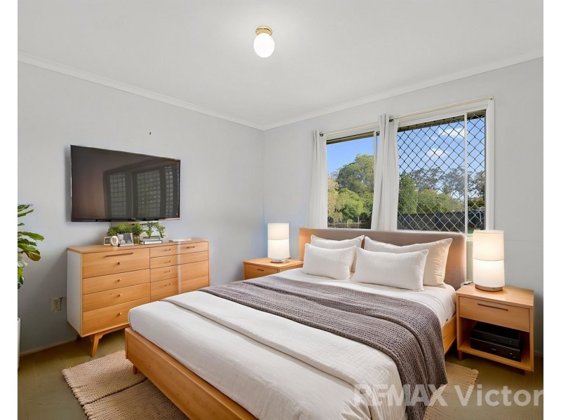 2/17 Macadamia Street, Caboolture South QLD 4510