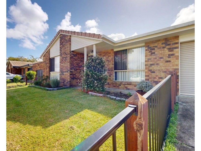 15 Moonlight Crescent, Caboolture QLD 4510