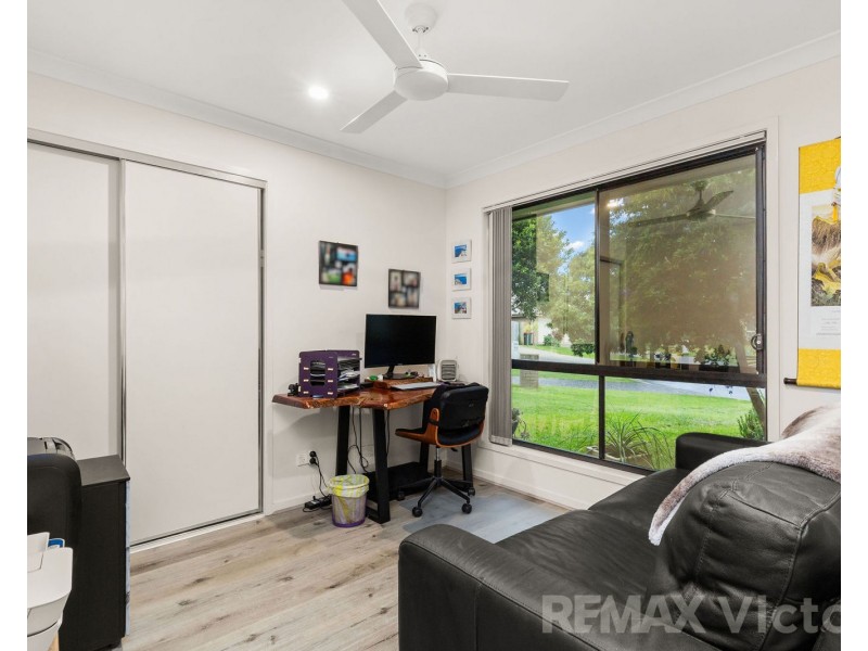 2/11 Nandina Court, Morayfield QLD 4506