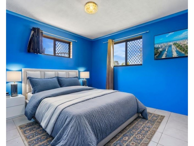2/45 Lower King Street, Caboolture QLD 4510