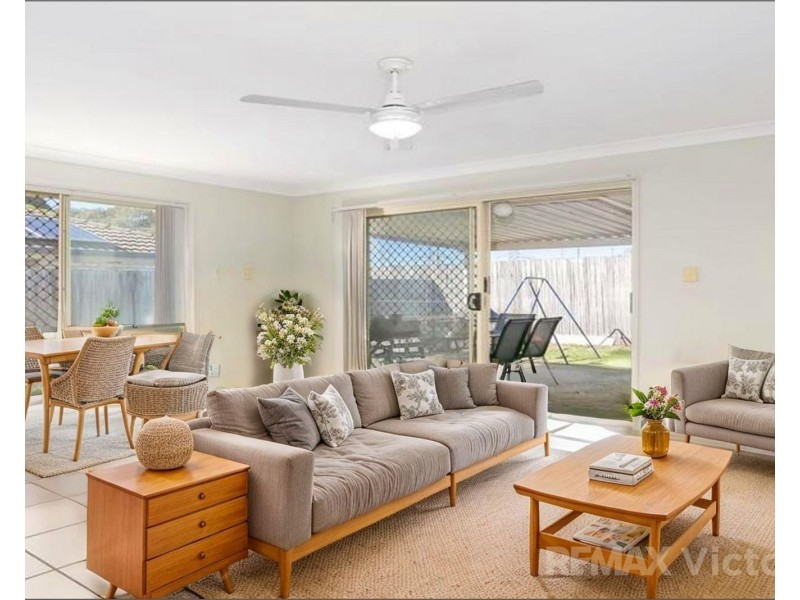 6 Whitlock Drive, Rothwell QLD 4022
