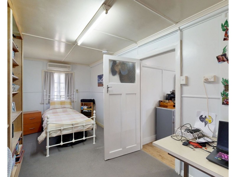 3 Oakleigh Street, Caboolture QLD 4510