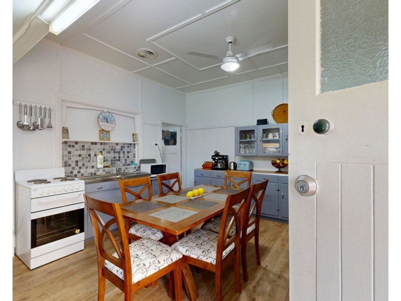 3 Oakleigh Street, Caboolture QLD 4510