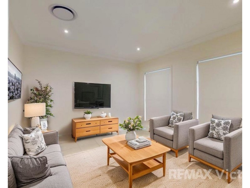 13 Raff Road, Caboolture South QLD 4510