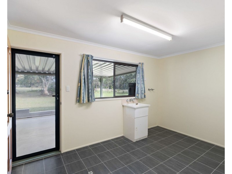9 Mcloughlin Road, Morayfield QLD 4506