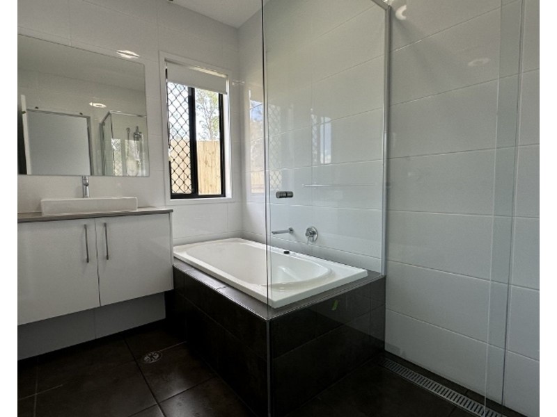 31 Thornhill Road, Morayfield QLD 4506