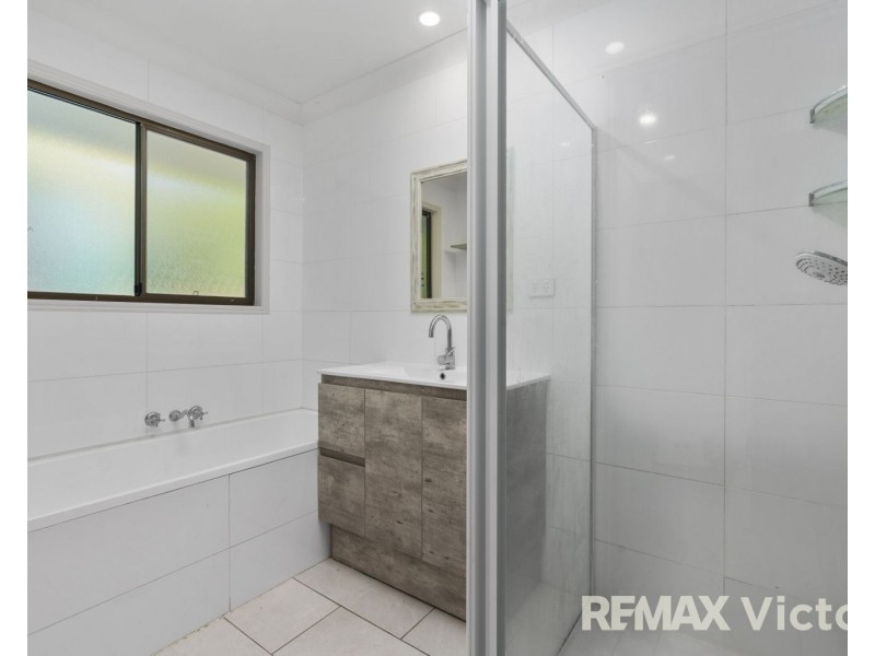 9-11 Cashmere Place, Morayfield QLD 4506