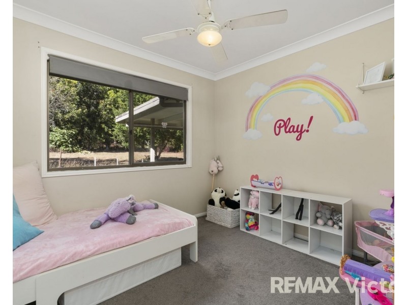 9-11 Cashmere Place, Morayfield QLD 4506