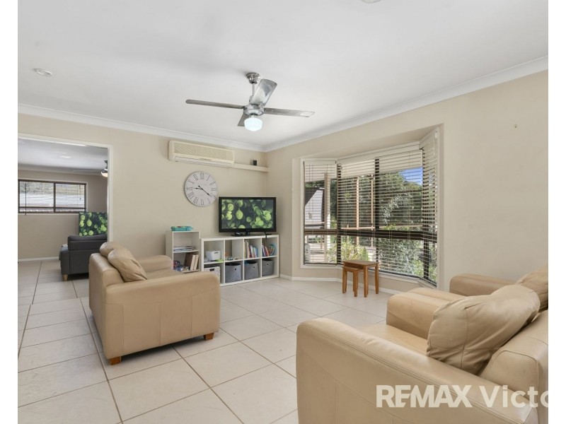 9-11 Cashmere Place, Morayfield QLD 4506