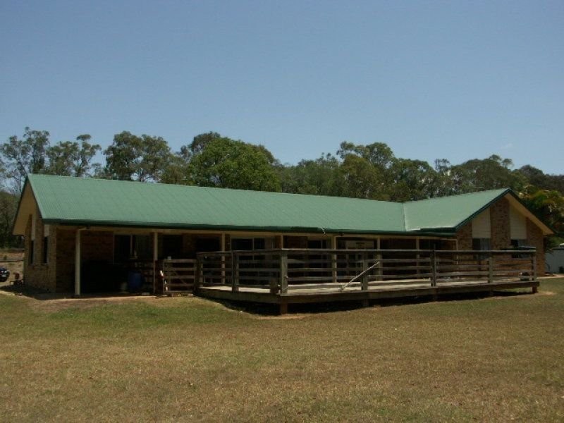 2 Mansfield Rd, Elimbah QLD 4516